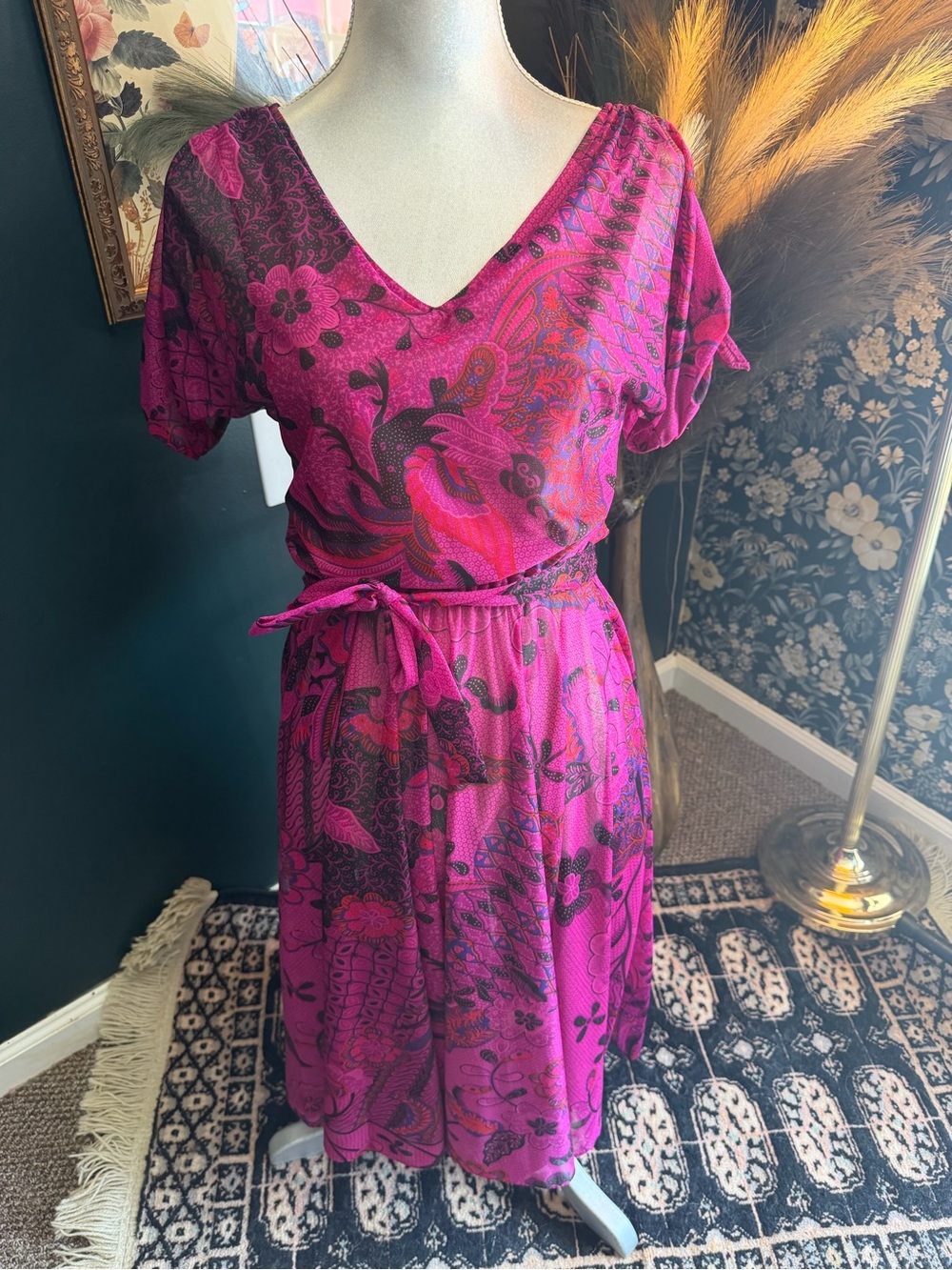 1970s pink bird floral batik dress midi